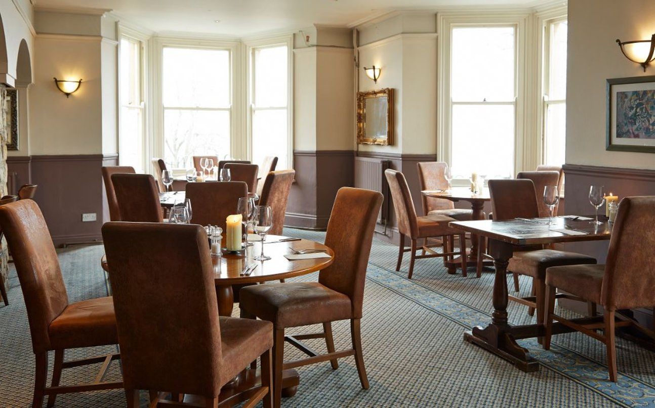 Rising Sun Hotel By Greene King Inns Cheltenham Restaurante foto
